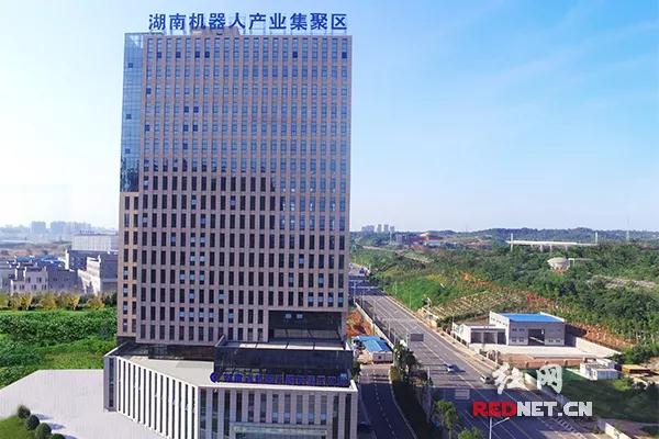 �껨��������ҵ��չ��...